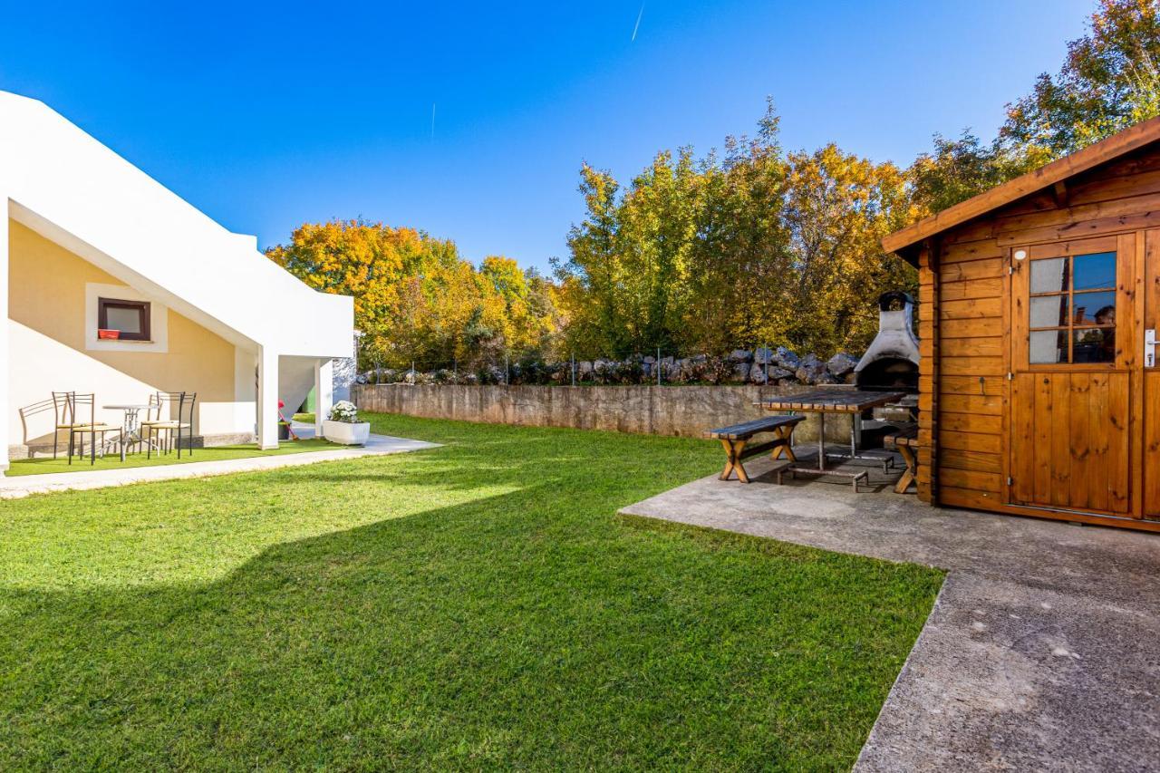 Apartments Meri Sveti Ivan  المظهر الخارجي الصورة